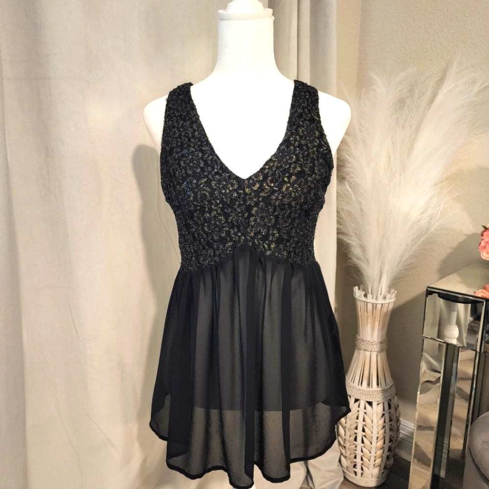 Forever 21 Black and Gold Sequin Zippered Tunic Babydoll Top
